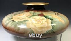 12 Hand Painted Squat Vase Roses
