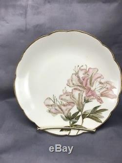 (8) Hand Painted Haviland Limoges Flowers & Gold 7 1/4 Scalloped Lunch Plates