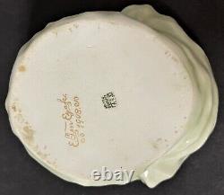 Antique (1892-1907) TRESSEMANES & VOGT LIMOGES France Porcelain Cuspidor/Spitton