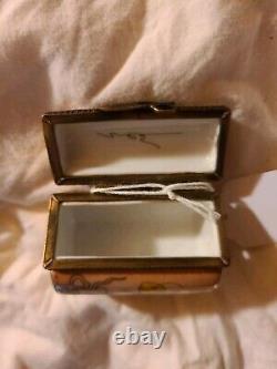 Antique 1898 Limoges Porcelain Miniature Sewing Needle Thread Box