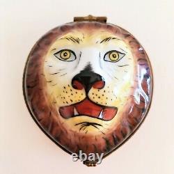 BEAUTIFUL LION HEAD LIMOGES, FRANCE Peint Main, HAND PAINTED TRINKET BOX