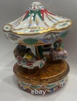 LIMOGES Made in France & Hand Painted Carousel Collectible Box