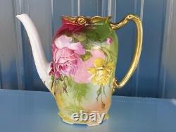 LOVELY HAND PAINTED ROSES TEA POT Unsigned Limoges