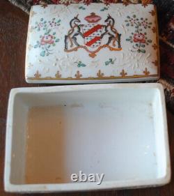 Limoges Amorial Heraldic Unicorn Charges Dresser Strinket Box Hand Painted