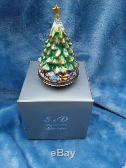 Limoges Hand Painted Porcelain Christmas Tree Trinket Box