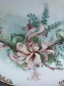 Limoges T&V Cabinet Plate Hand Painted Floral with Gold Lattice Scroll Signed