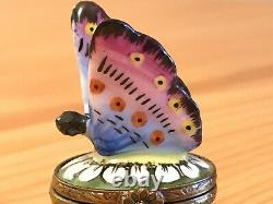 Peint Main Limoges France Rochard Mini Butterfly on Daisy hand painted box