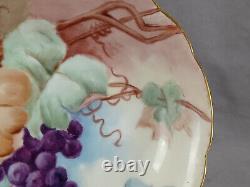 Set of 6 Limoges Hand Painted Grapes & Gold 5 3/4 Inch Dessert Bowls Circa 1905