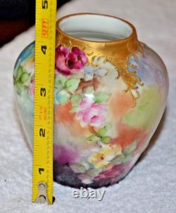 Stunning! H&C LIMOGES FRANCE HAND PAINTED, Cabinet vase with GOLD TRIM Gilding