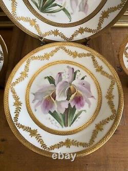 (4) Assiettes de cabinet BERNARDAUD LIMOGES en or incrusté avec des orchidées signées Schopp