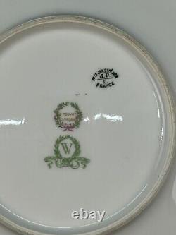 7 Assiettes à salade / dessert dorées de 7 1/2 pouces peintes à la main de la marque JPL Pouyat Limoges vers 1908