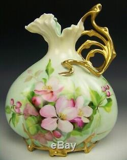 Belle Fleur Roses Peint À La Main 8.5 Aiguière Pitcher Vase Poignée D'or