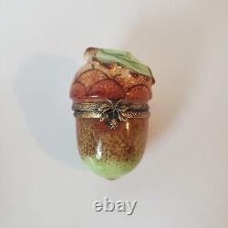 Boîte à bijoux Limoges en forme de gland en porcelaine peinte à la main en France