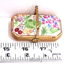 Boîte à bijoux en forme de panier de fleurs peinte à la main et numérotée, Limoges France
