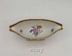 Bol en porcelaine peint à la main de Limoges avec motif floral et accents dorés de la royauté