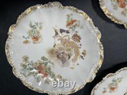 Ensemble de 4 Assiettes anciennes Limoges LS&S de 8 1/2 pouces peintes à la main avec un couple de courtisans dorés