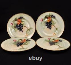 Ensemble de 4 assiettes peintes à la main avec des raisins et de l'or de Limoges La Porcelaine 1905-1930's HTF