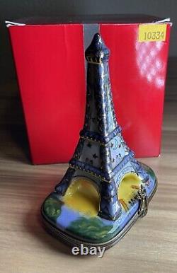 La boîte à bibelots en porcelaine de Limoges, France, avec la tour Eiffel, peinte à la main en 2000