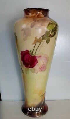 Limoges Quality Antique 16 Vase Signé. Daté De 1911. Roses Peintes À La Main