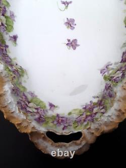 Rare Plat à Violette en Porcelaine A. Lanternier Limoges France avec Bordure Festonnée 15.37