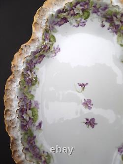 Rare Plat à Violette en Porcelaine A. Lanternier Limoges France avec Bordure Festonnée 15.37