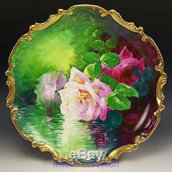Roses Peintes À La Main De Limoges Reflétant Au-dessus De L'eau, Signé A. Chargeur Broussillon
