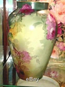 Superbe Vase De France Limoges Recouvert De Roses Peintes À La Main