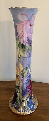 T & V Limoges Vase Peint À La Main Floral 16 Tall France Couleurs Riches Signées