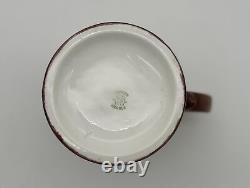 Tasse en porcelaine peinte à la main Limoges de la W. G. & Co. avec motif de raisin 1872 à 1932