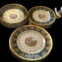 Vaisselle de dîner noire et dorée Angelica Kauffman avec garantie d'embellissement en or 22 carats
